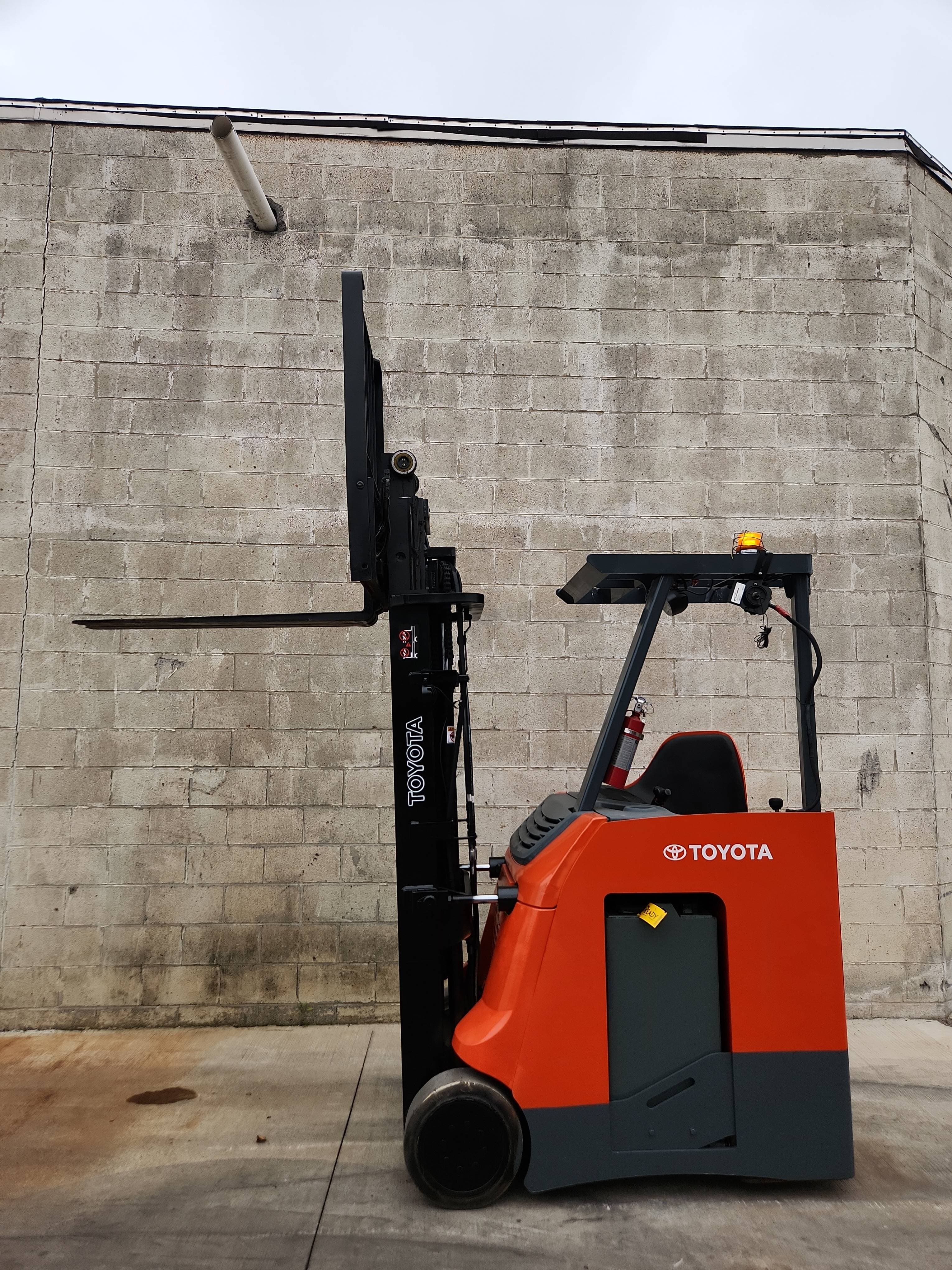 2018 Toyota Model: 8BNCU18 3,500LB Capacity. Stand Up Counterbalance Electric Forklift.