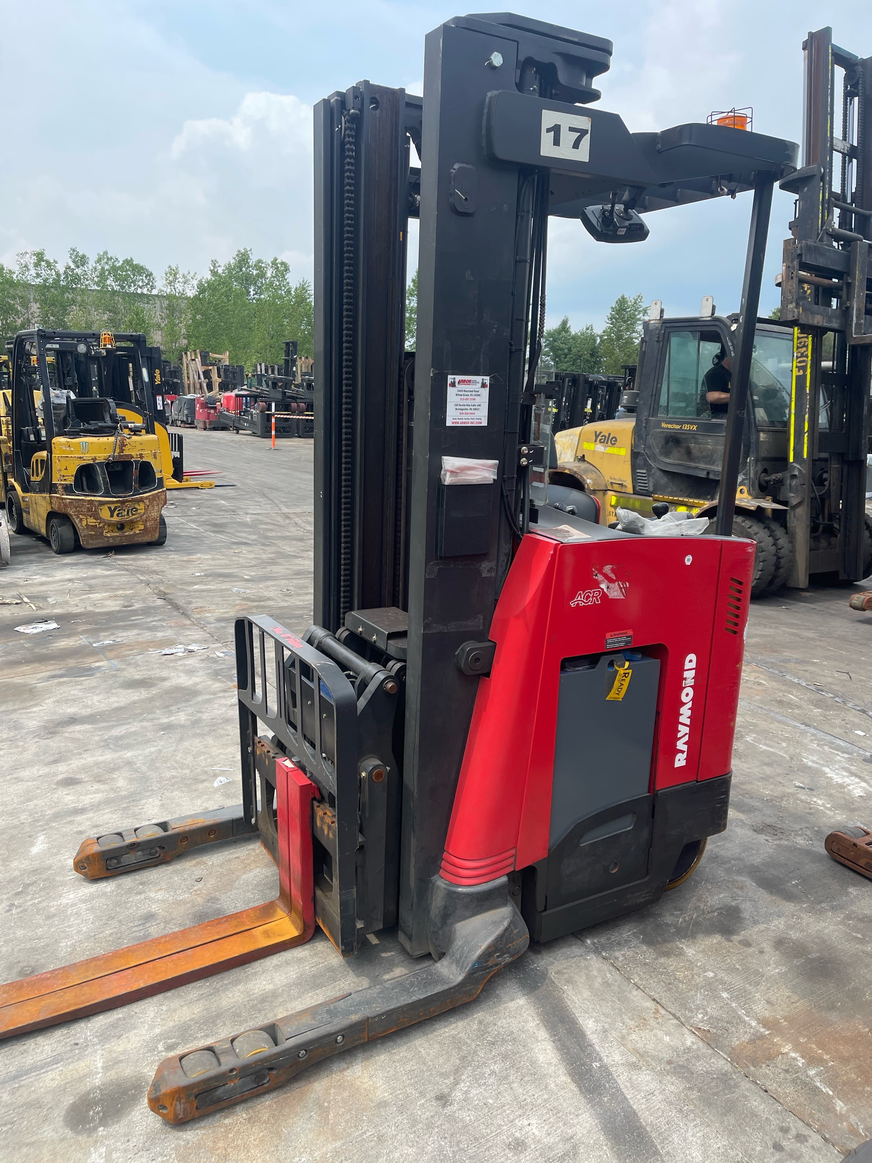 2016 Raymond Model: 730-DR30TT 3,000LB Double Reach Electric Forklift.