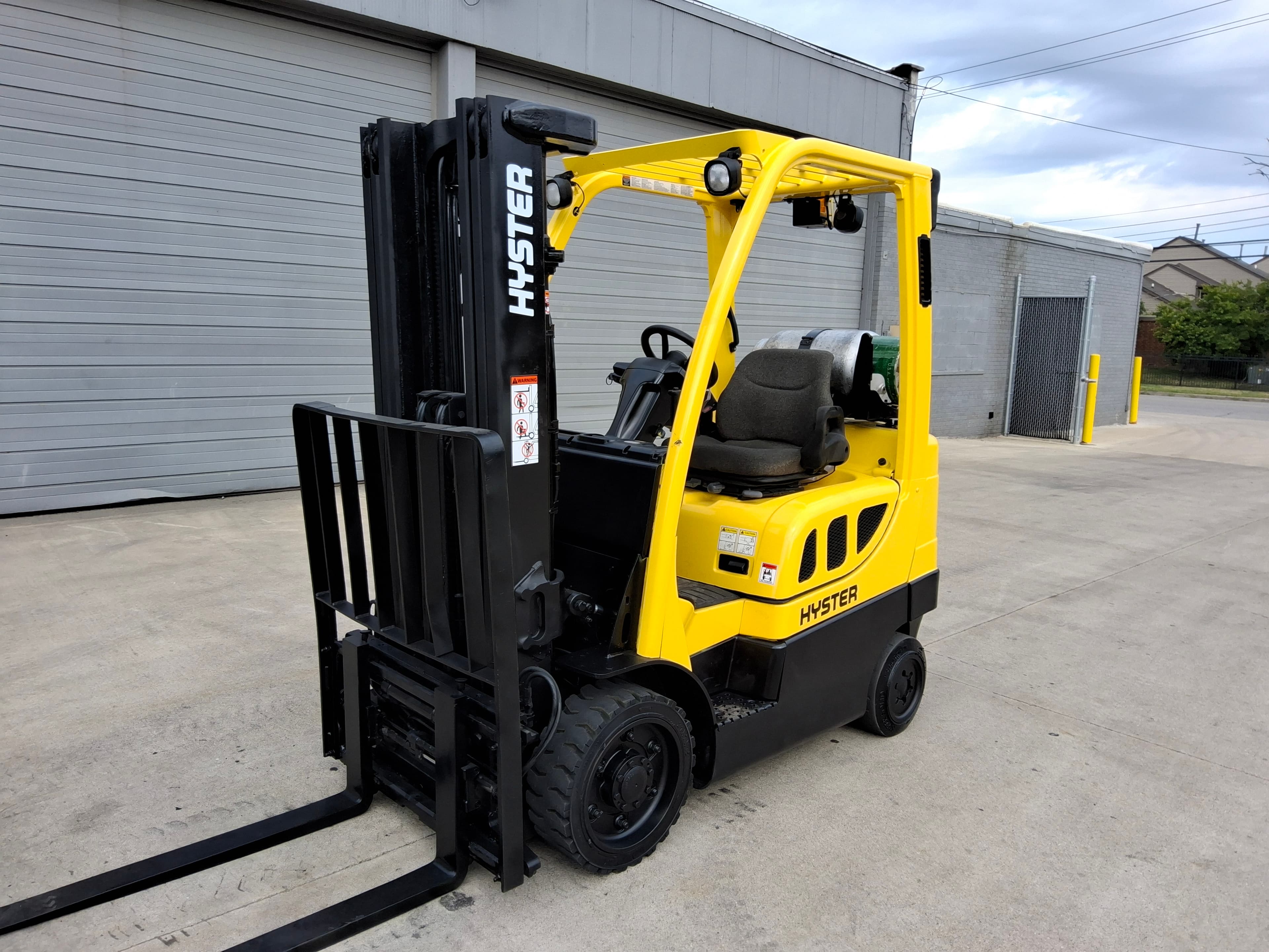 2017 Hyster S50FT 5,000LB Capacity. Cushion Tire LP Powered Forklift. Hours: 4,923
