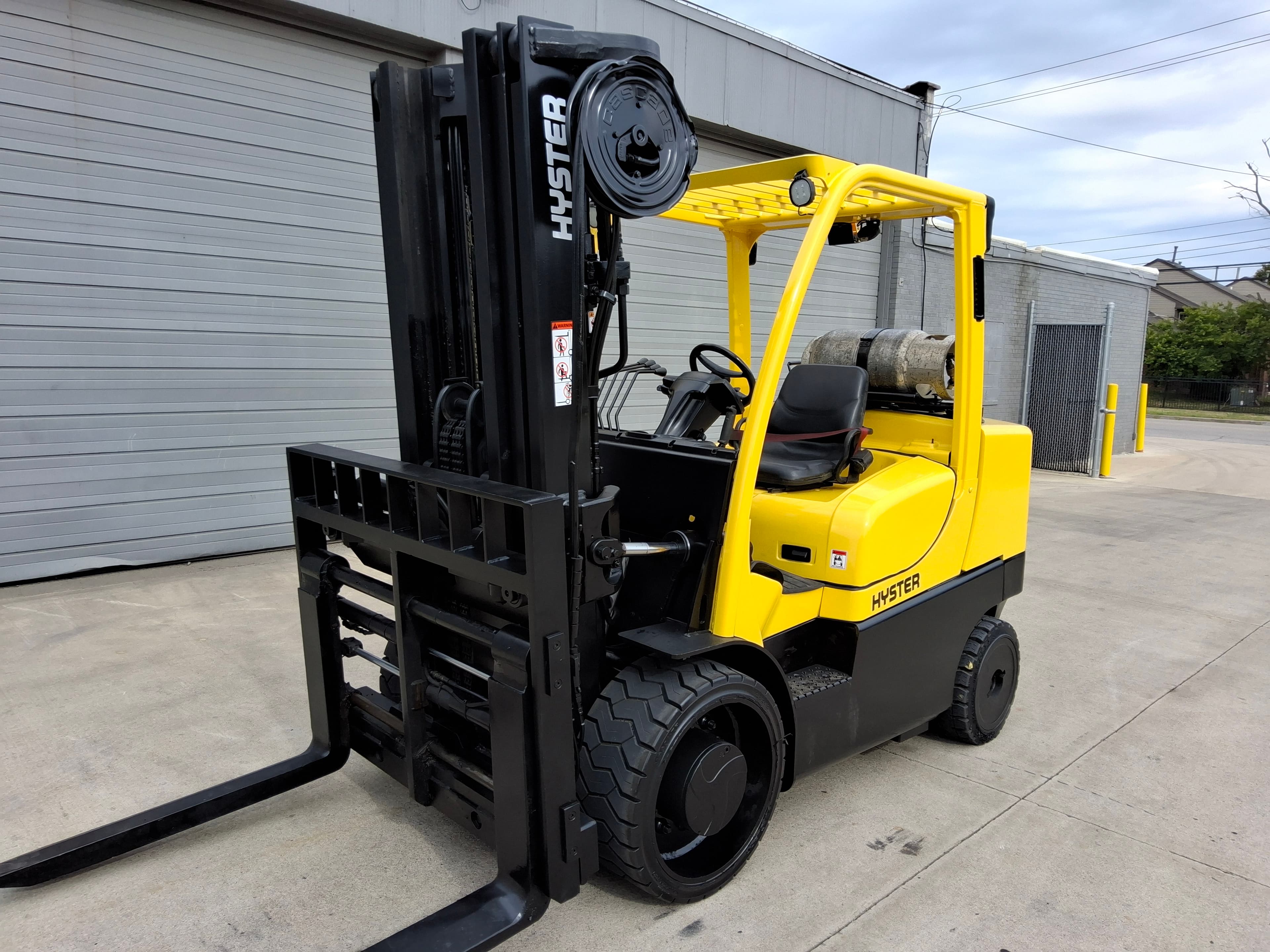 2017 Hyster S155FT 15,500 LB Capacity, Cushion Tire, Gas Forklift. Hours: 5,168