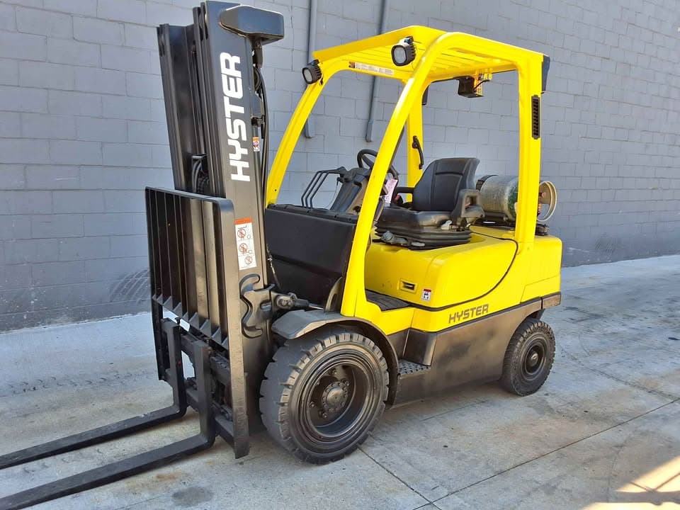 2020 Hyster H50XT Pneumatic Tire 5,000lbs Capacity, 3 Stage Mast, LP Powered Forklift. Hours: 9,564