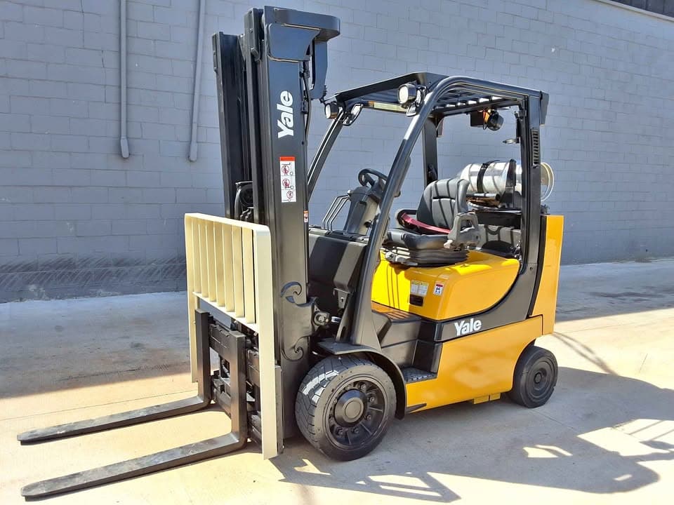 2019 Yale GLC08VX 8,000lbs Capacity 3 Stage Mast, Hours: 7,883