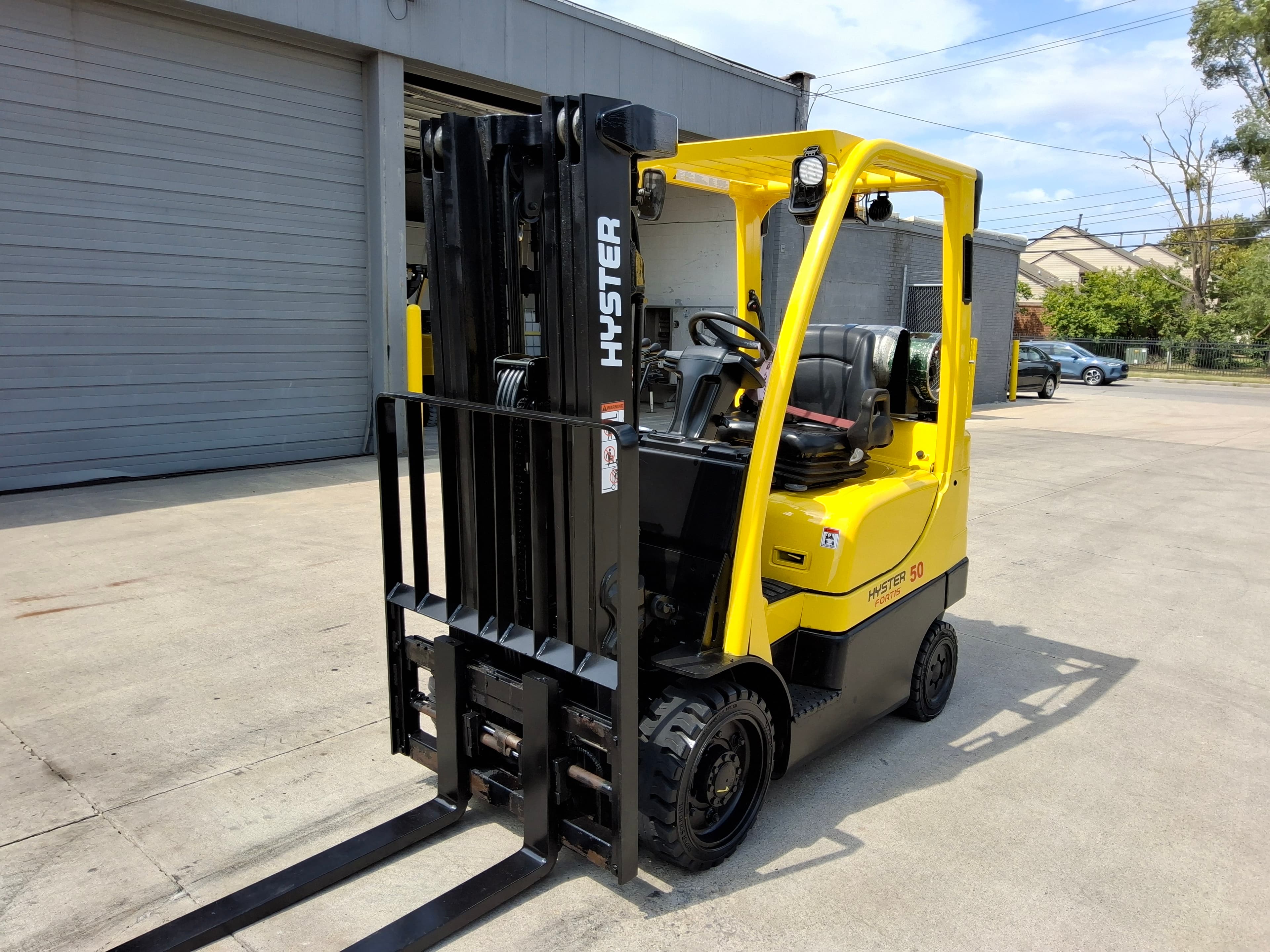 2018 Hyster S50FT 5,000LB Capacity. LP Powered Forklift. 3 Stage Mast, 1,781 hours!