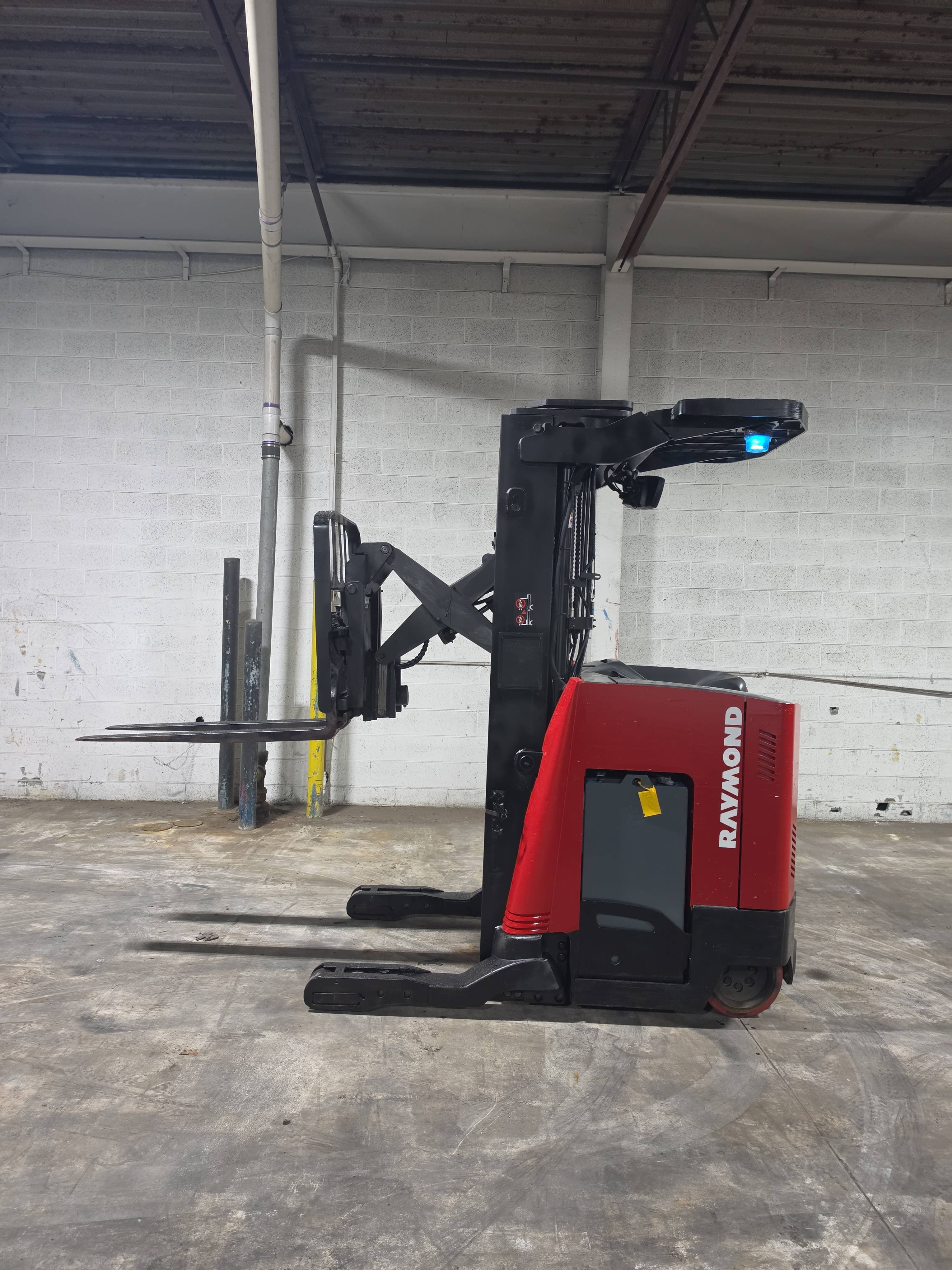2019 Raymond Model: 730-R45TT 4,500lb Capacity, Single Reach Electric Forklift. Hours: 9,662