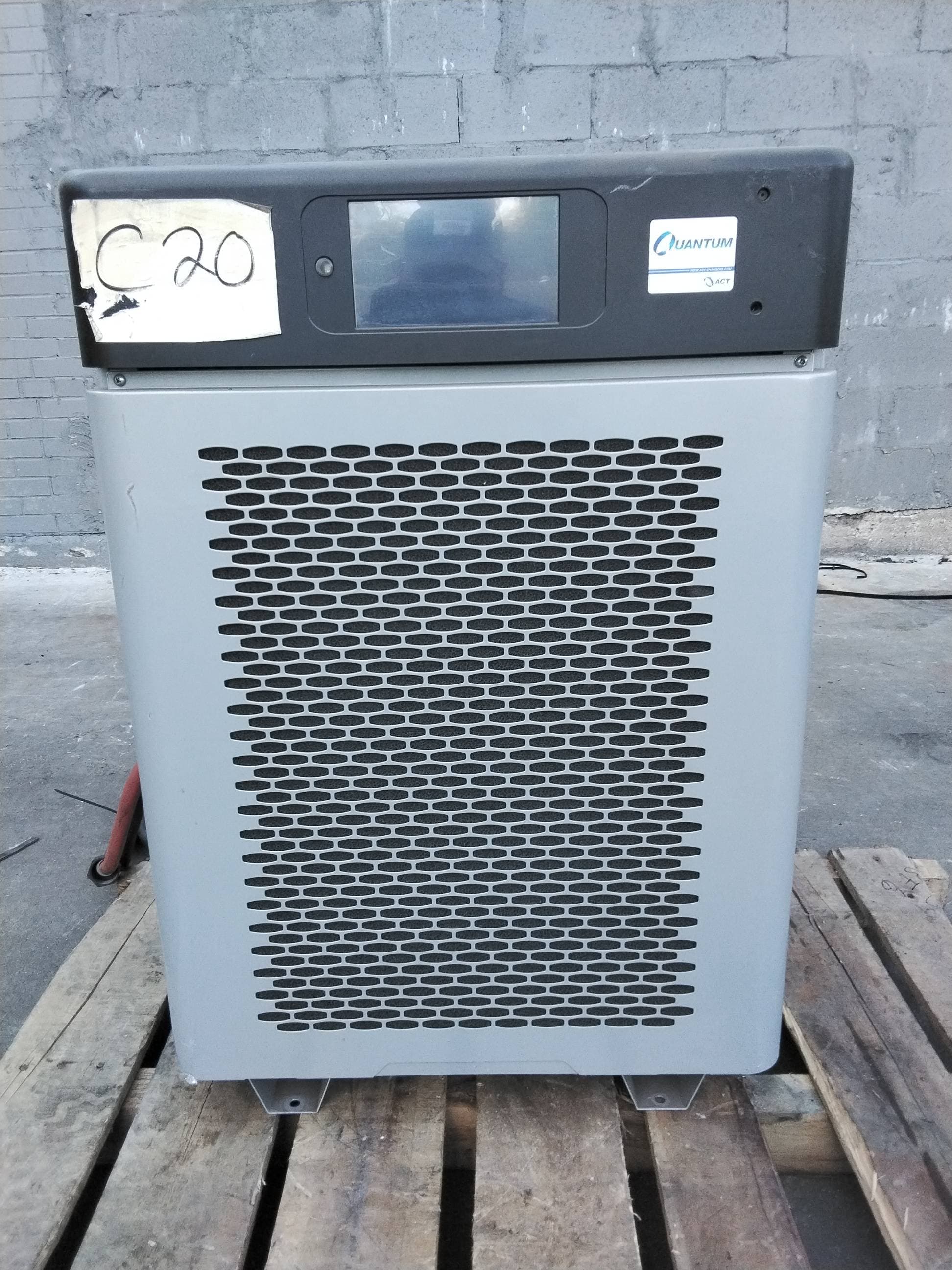 ACT Quantum Q12-24/36-450-600 24V/36V Industrial Forklift Battery Charger