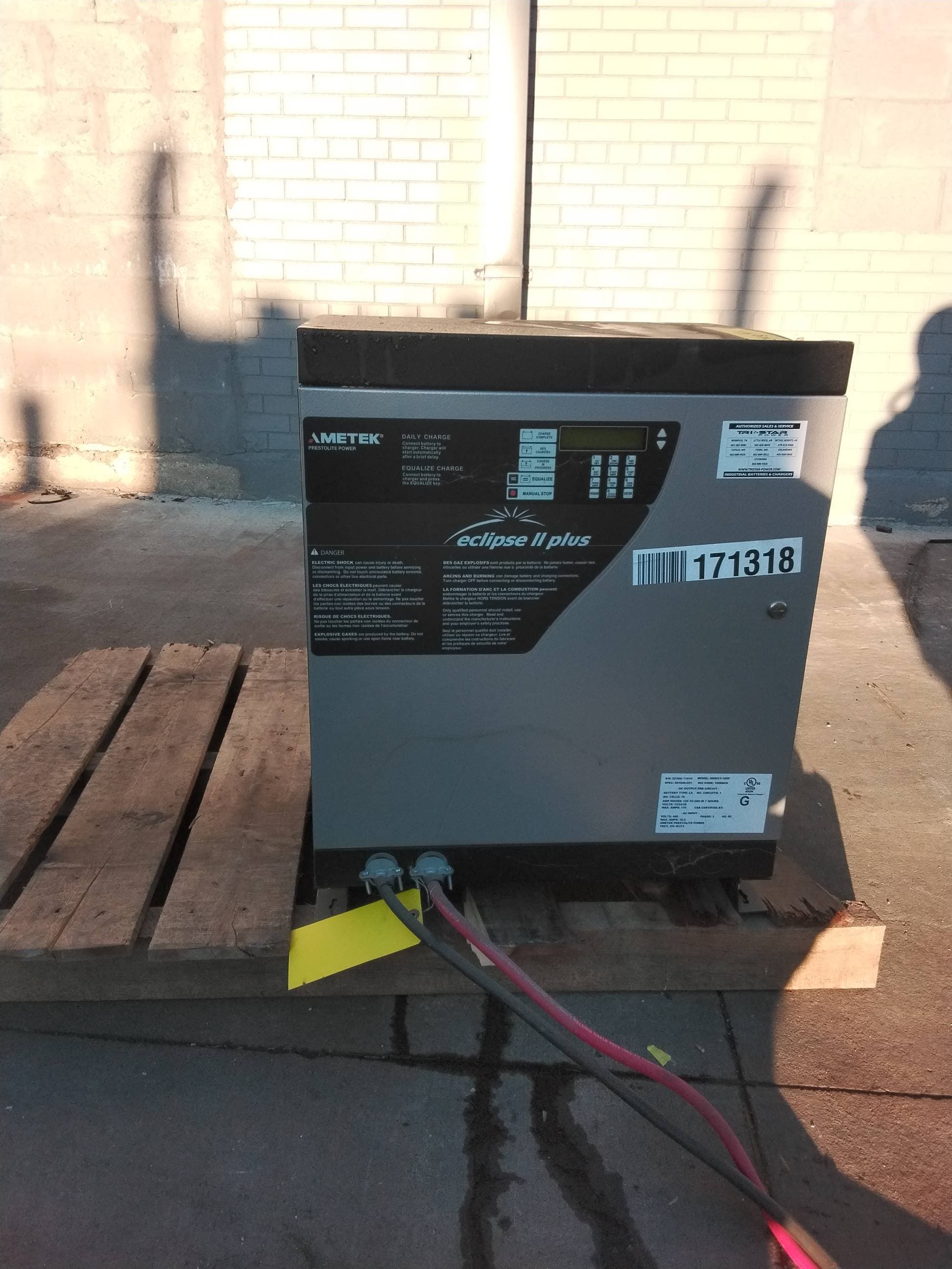 Ametek Prestolite Power Model: 680EC3-18SP 12/24/36V Industrial Forklift Battery Charger