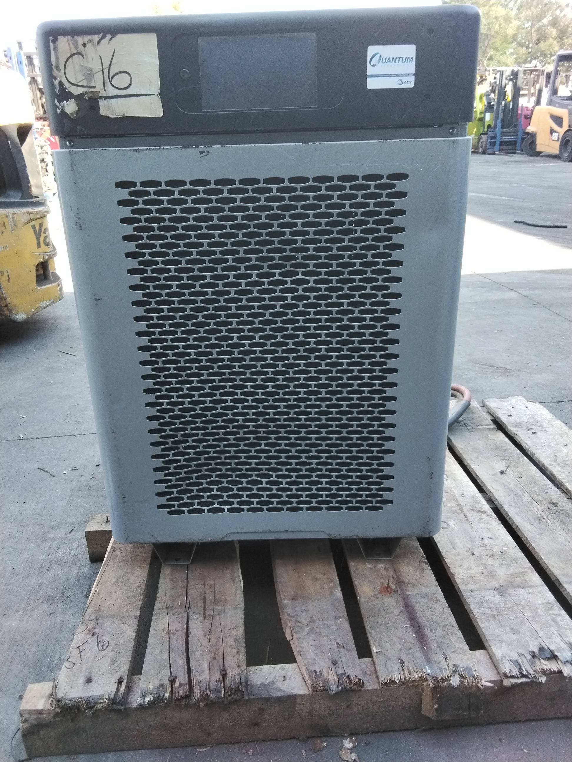 ACT Quantum Charger Model: Q12-24/36-450-600 24/36V Industrial Forklift Battery Charger
