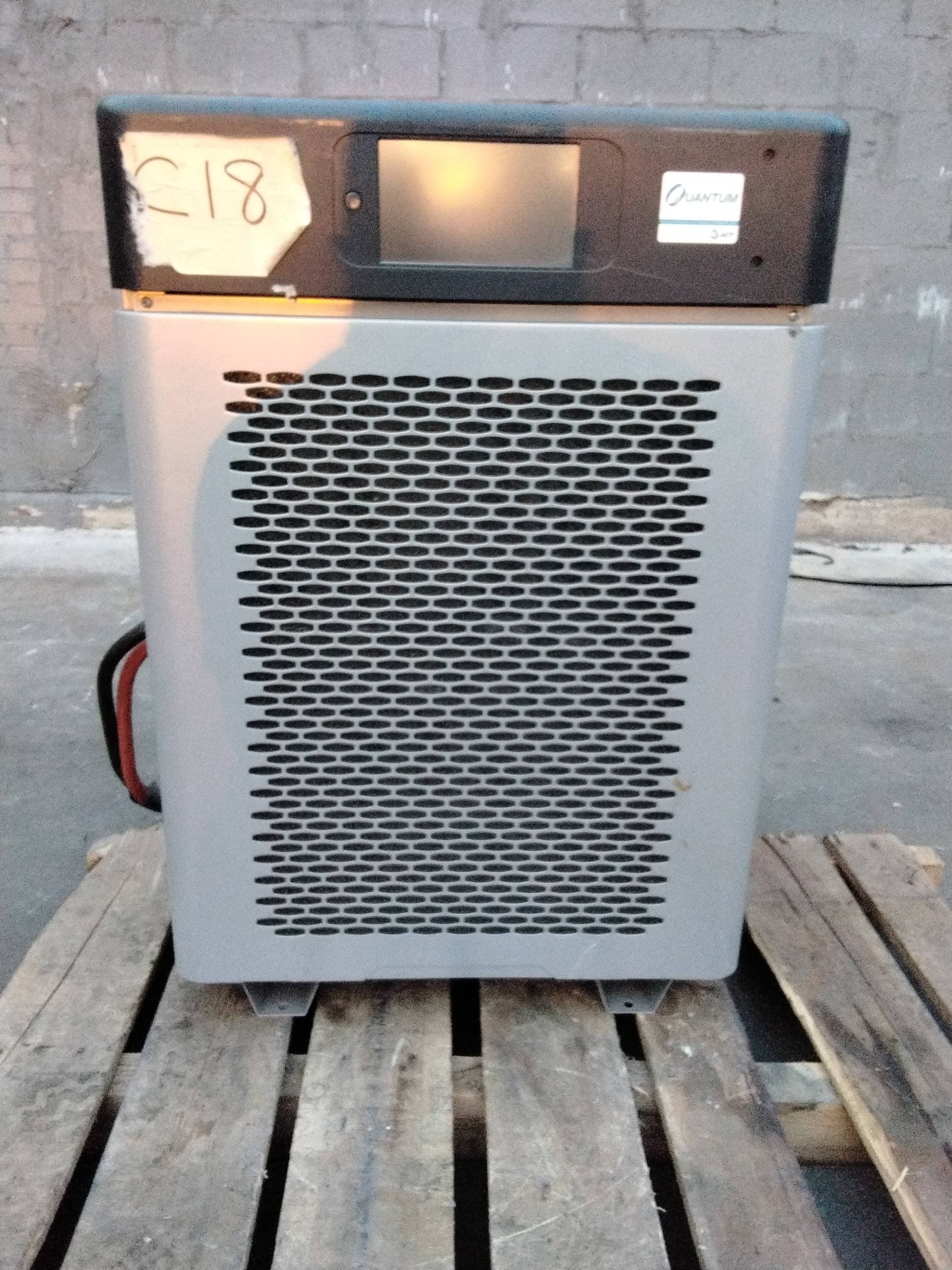 ACT Quantum Q12-24/36-450-600 24V/36V Industrial Forklift Battery Charger