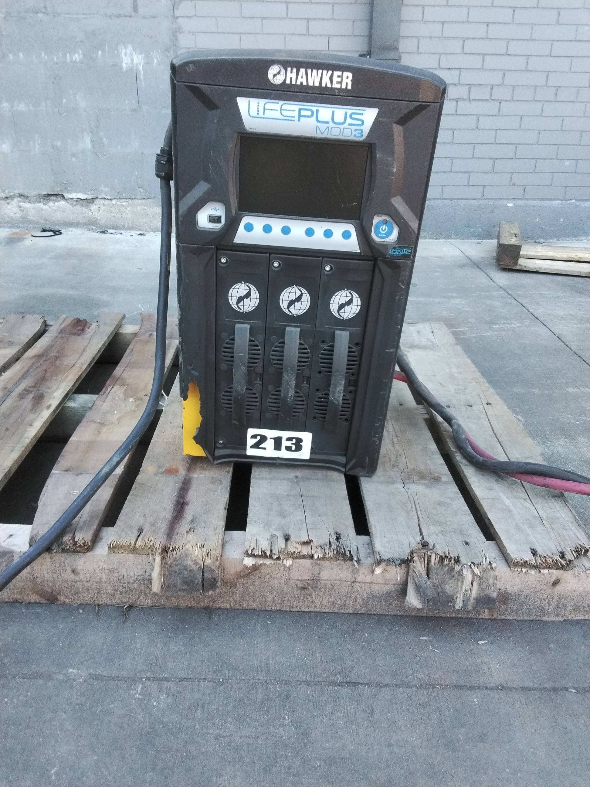 Hawker Model: LPM3-48C-180Y 24/36/48V Industrial Forklift Battery Charger