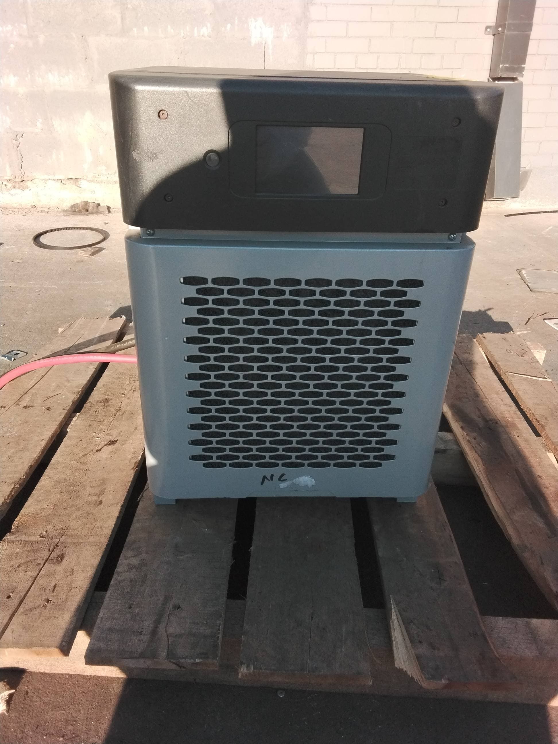 ACT Quantum Charger Model: Q4-24/36-150-600 24/36V Industrial Forklift Battery Charger