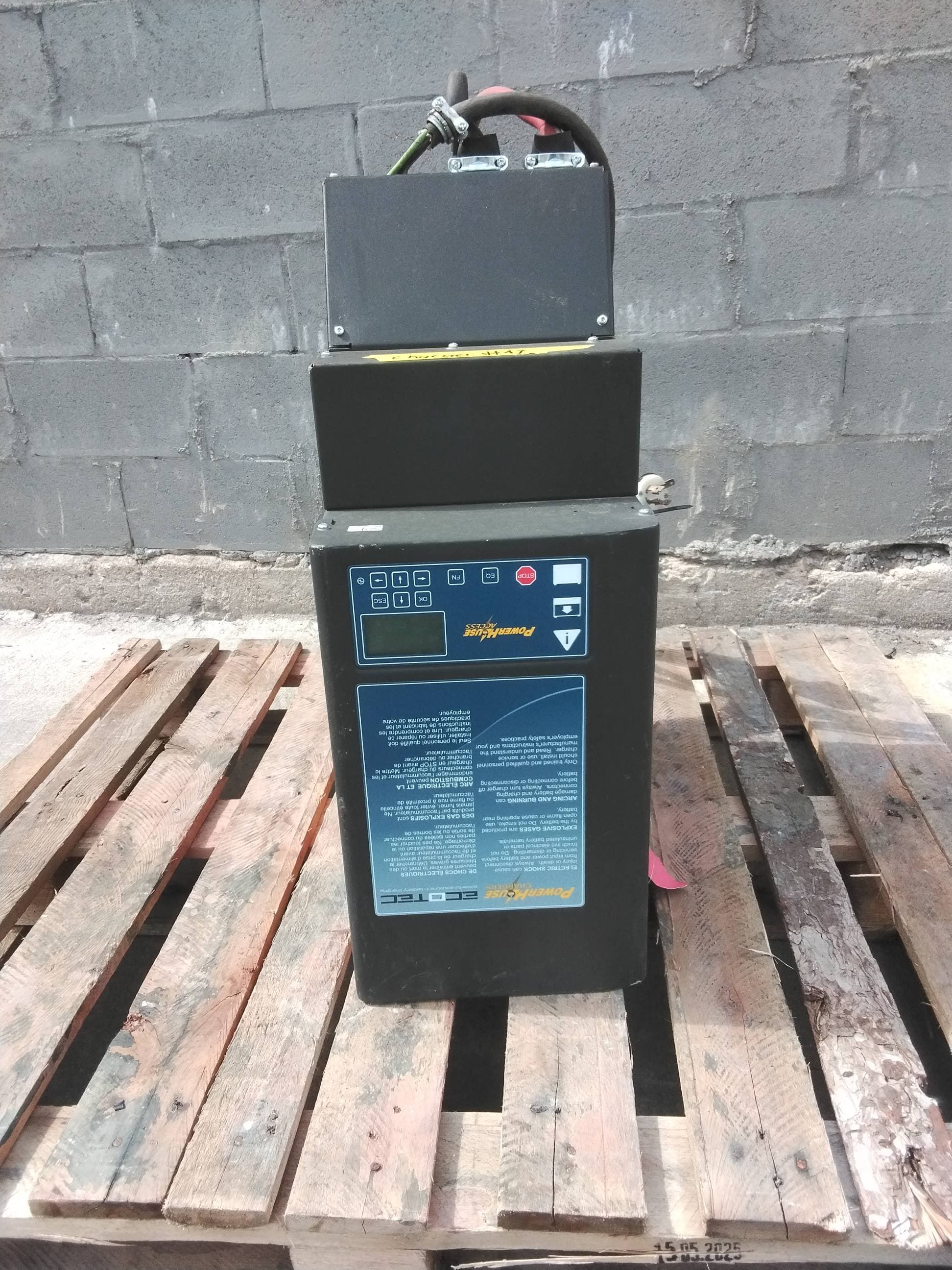 Ecotec PowerHouse Access Model: ACCESS 16/36 36V Industrial Forklift Battery Charger