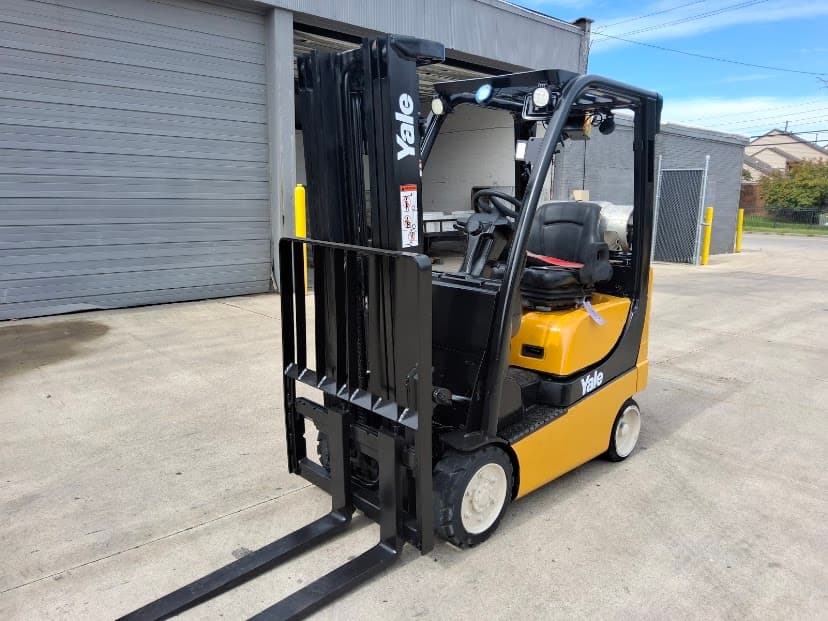 Yale GLC030VX 3,000LB LP Cushion Tire Forklift, 187" Lift, 7,508 Hours