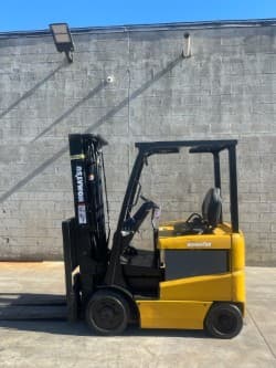 2017 Komatsu FB20SHU-6 4,000 lb Electric Forklift