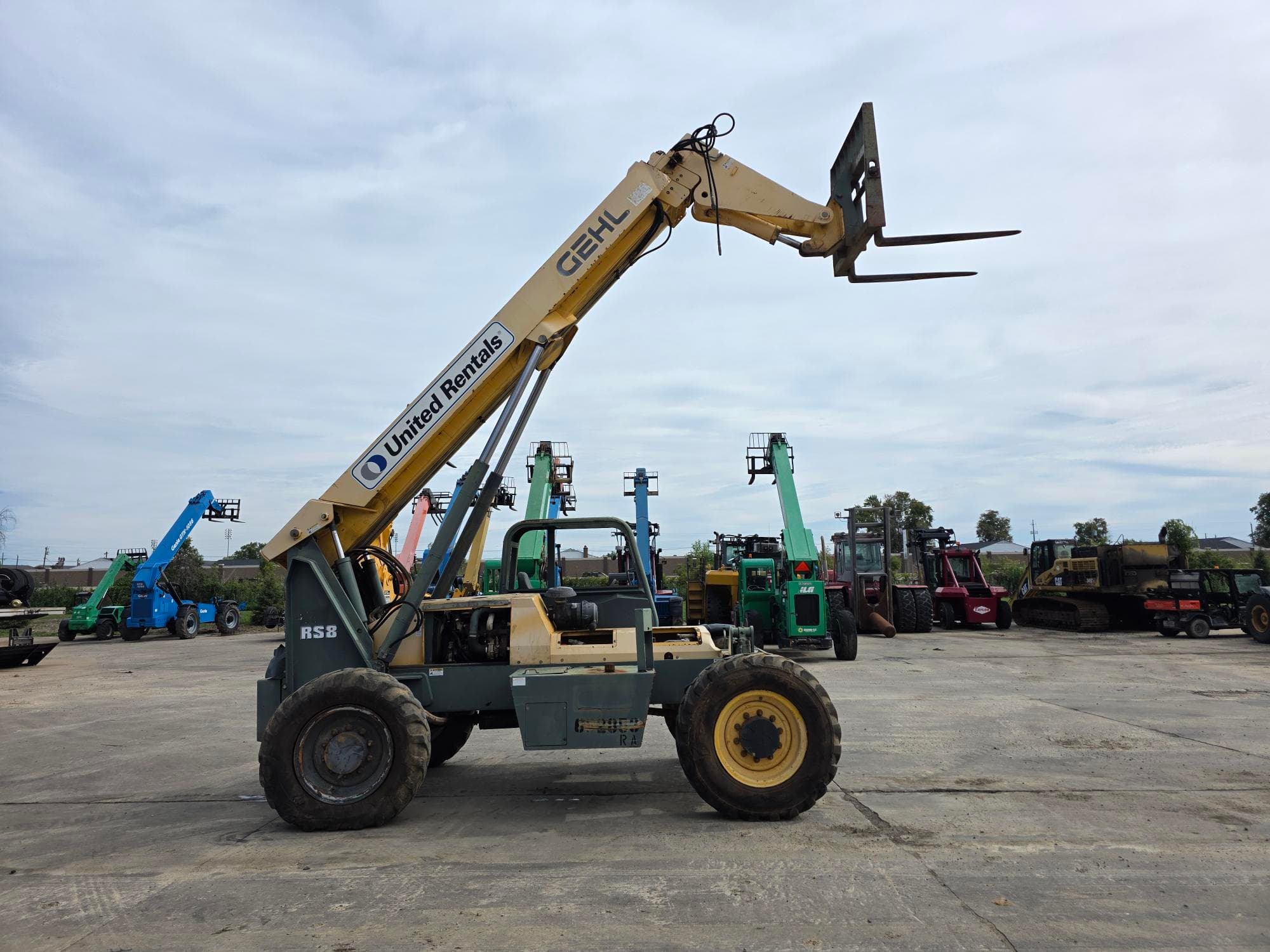 Gehl RS8-42 8,000LB Diesel Telehandler, 42' Lift Height