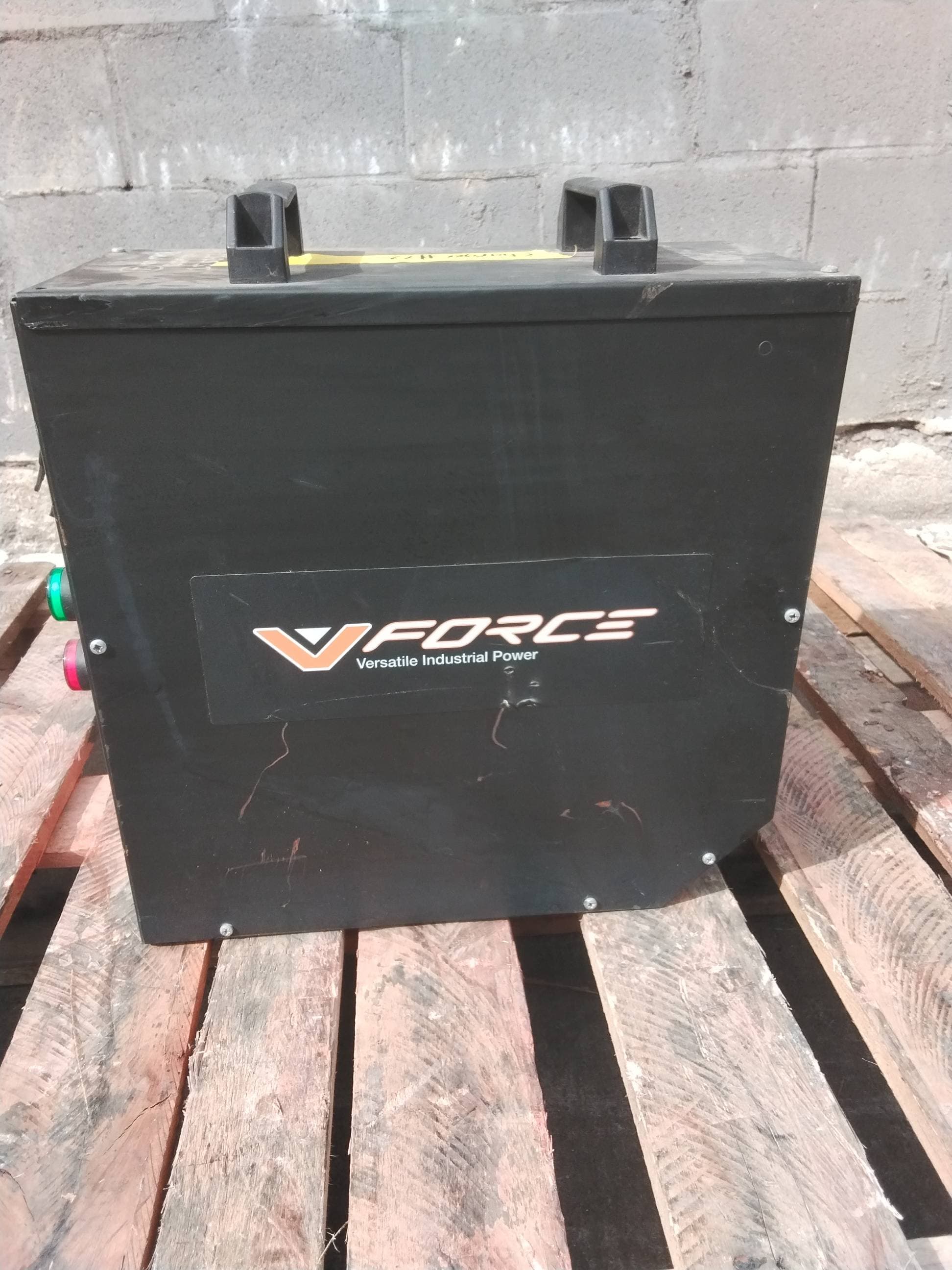 V-Force Model: FS3-MP330-3 48V Industrial Forklift Battery Charger