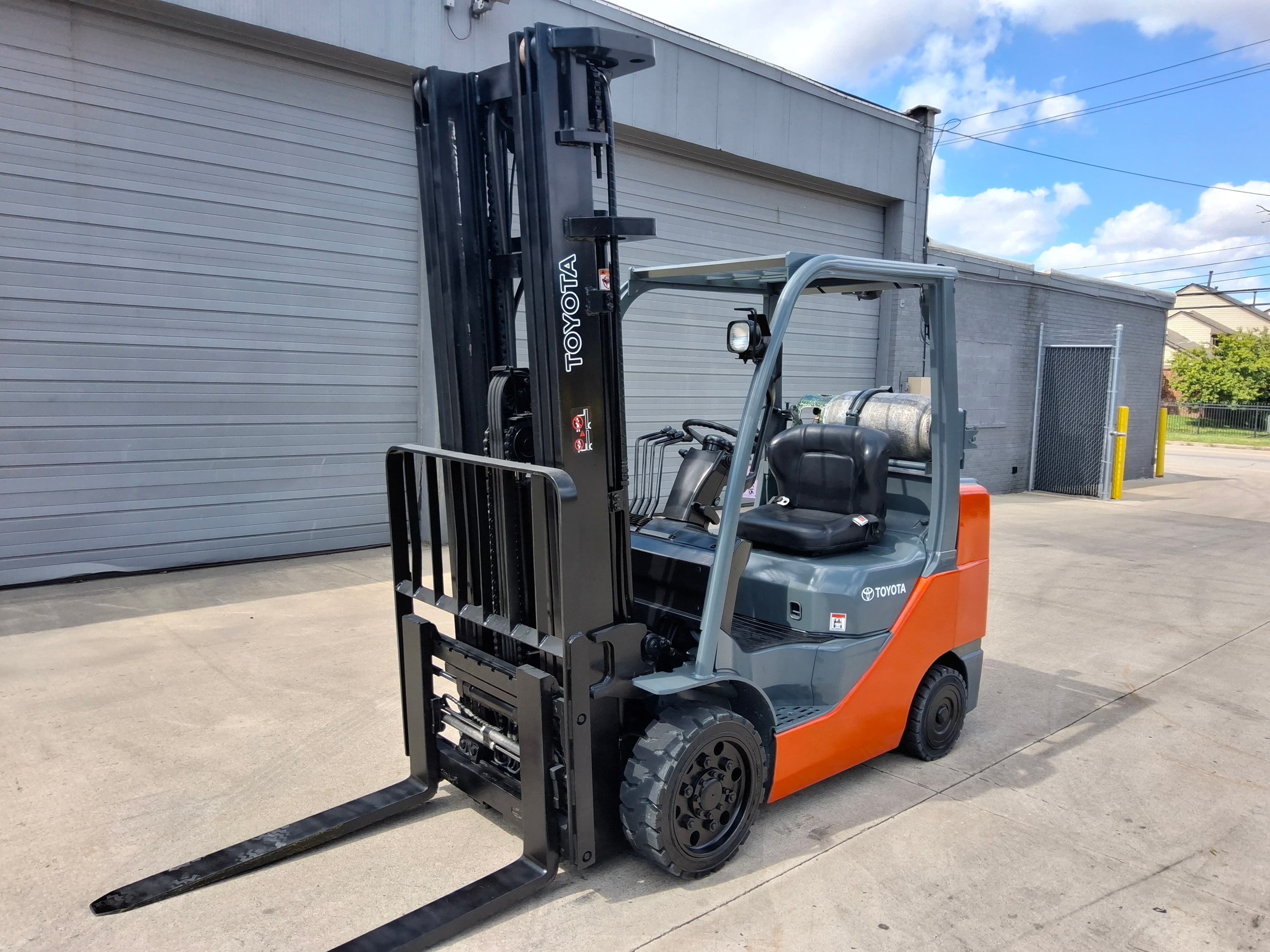 2019 Toyota Model: 8FGCU32 6,400lb Capacity Cushion Tire LP Powered Forklift