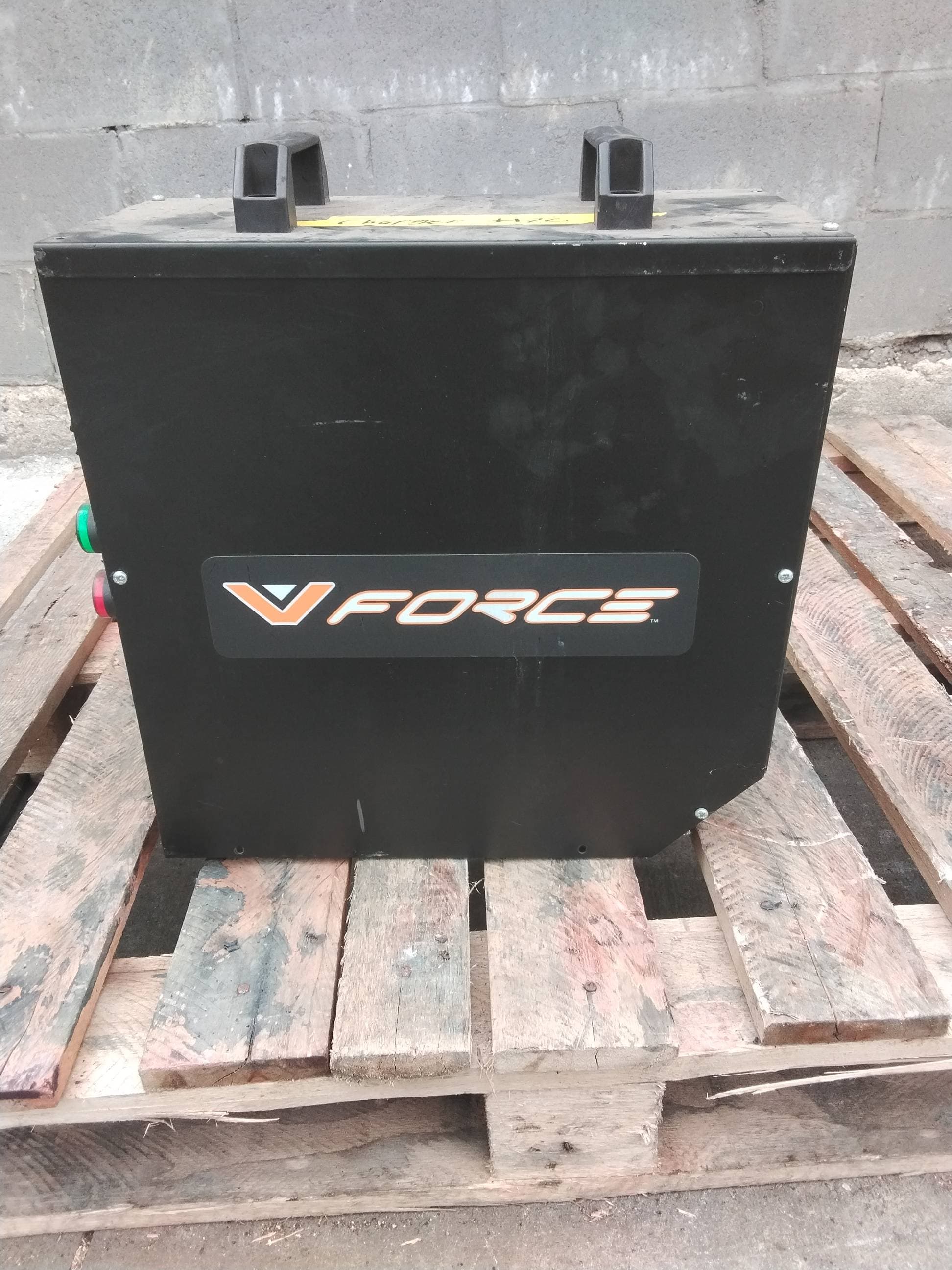 V-Force Model: FS3-MP330-3 48V Industrial Forklift Battery Charger